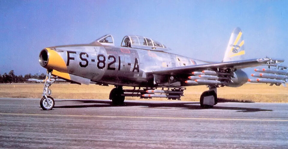 Republic F-84G Thunderjet N6599N